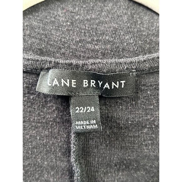 Lane Bryant Women's Short Sleeve Front Gathered Pullover Top in Black - Sz 22/24 - Picture 4 of 6